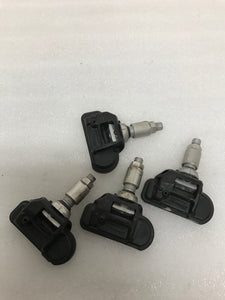 Mercedes Benz Set of 4 TPMS 433 Mhz A0009050030