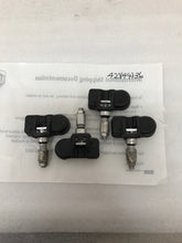 Load image into Gallery viewer, Set of 4 Mercedes TPMS Sensor 433mhz A0009057200