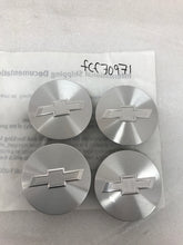 Load image into Gallery viewer, Set of 4 CHEVROLET Maschined Center cap 9595010 68mm